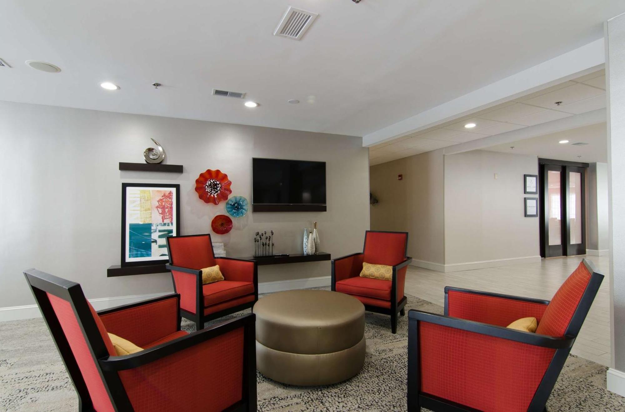Hampton Inn Сейлем Экстерьер фото